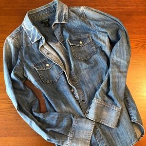 JCREW DENIM SNAP SHIRT